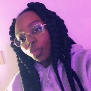 Meet your Posher, Martee